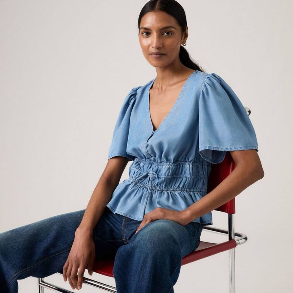 Levi's Women's Rylan Crepe Blouse - Recharged Vibe M